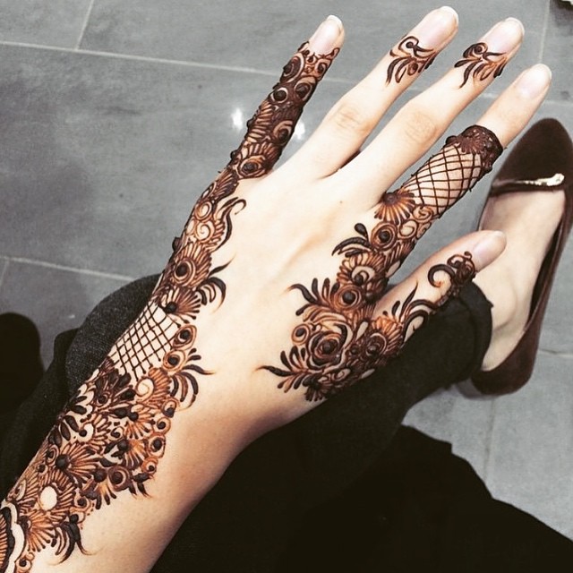 10251472_609330492500172_1511305796_n