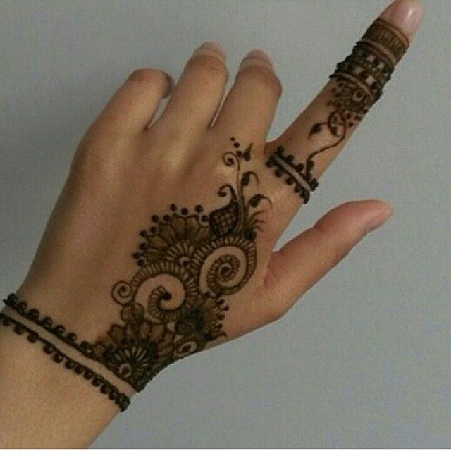 10832123_1514957222097821_1255663228_n