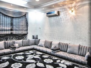 179214_195118123833969_100000073490675_7-1