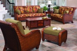 189018_202350319777416_100000073490675_8-1