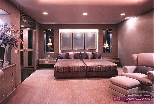 Beautiful Modern Style Dark Color Master Bedroom Paint Colors in Pink and Brown Combination for Inspiration Interior Room in Your House
