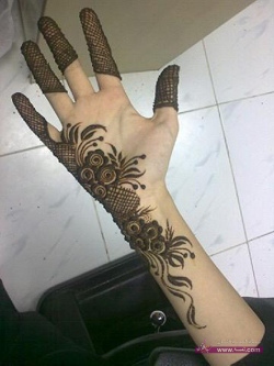 نقش حناء راقي وجميل لاحلى الصبايا 2015ش 6161356805 bea7280c49 نقش حناء راقي وجميل لاحلى الصبايا 2015ش
