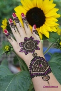 Best-Arabi-Eid-Mehndi-Designs-For-Girls-2014-8