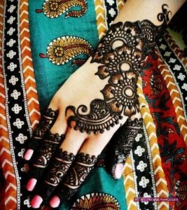 Chand-Raat-Eid-special-Mehndi-Design-2015-13
