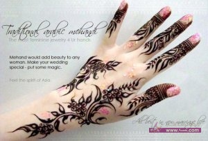Eid-Mehndi-Designs-For-Girls-And-Women-6