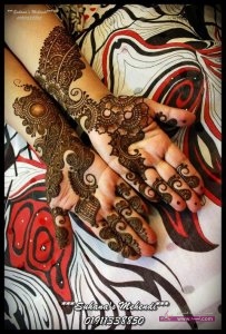New-Stylish-Mehndi-Designs-HD-Wallpaper-2015-5