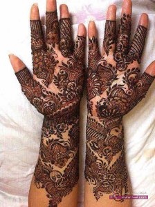 Stylish-Colorful-Eid-Ul-Fitr-Mehndi-Design-2014-for-Girls-26