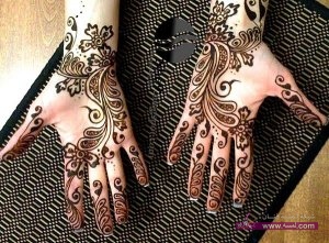 Stylish-Colorful-Eid-Ul-Fitr-Mehndi-Design-2014-for-Girls-5