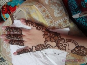 Latest-Mehndi-Designs-2014-For-Young-Bridals-5 (1)