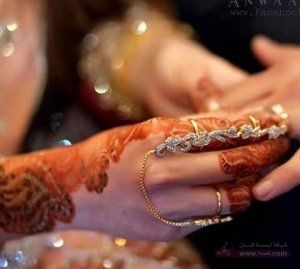 New-Mehndi-Designs-Eid-Day-2015-for-Girls-5