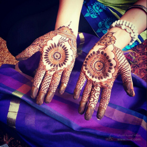 Valentines Day Mehndi Designs for Girls (1)