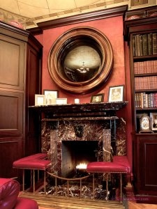 DP_Duneier-red-traditional-fireplace_s3x4_lg