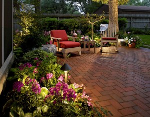 تصاميم ديكور حدائق منزلية landscaping ideas backyard landscaping photos 700x5501 300x235 تصاميم ديكور حدائق منزلية