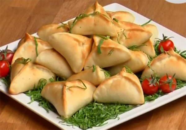 فطائر بالجبن cheese fatayer فطائر بالجبن