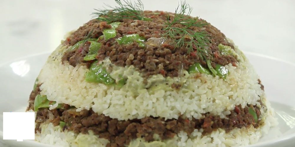 طريقة عمل قالب الأرز المصرى باللحم المفروم طريقة عمل الارز باللحم المفروم طريقة عمل قالب الأرز المصرى باللحم المفروم