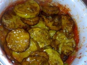 مسقعه الباذنجان بالصور 7 300x225 مسقعه الباذنجان بالصور