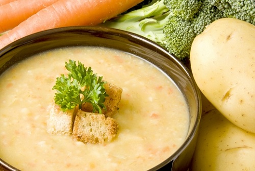 شوربة البطاطس بالجبن شوربة البطاطس شوربة البطاطس بالجبن