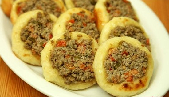 عمل صفيحة اللحم Untitled عمل صفيحة اللحم