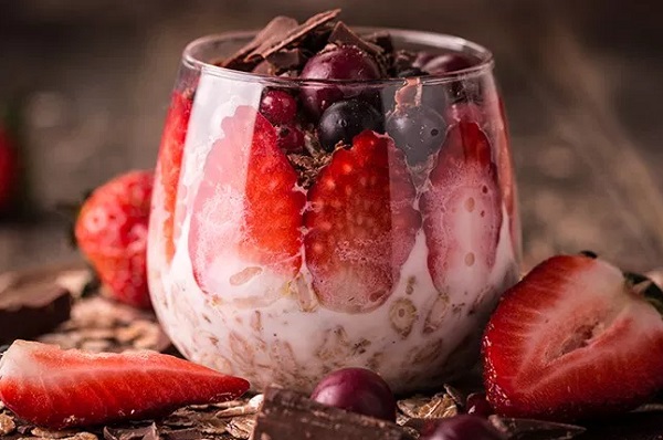 سلطة فواكه لذيذه سلطة فواكه لذيذه سلطة فواكه لذيذه