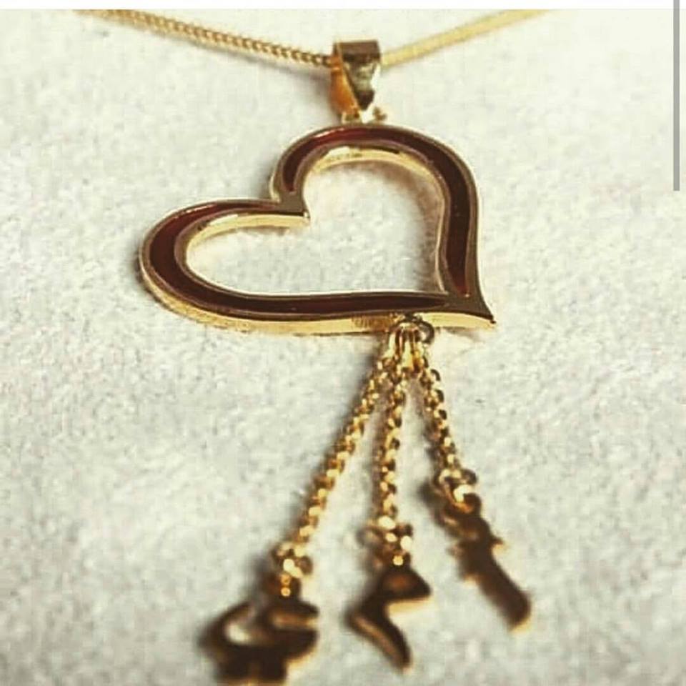 اكسسوارات مطليه 43879091 747597312265407 2440343964537061376 n اكسسوارات مطليه
