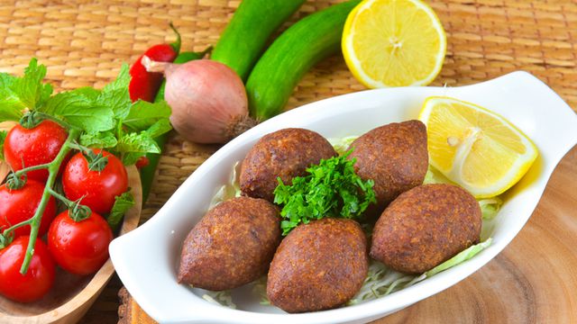 طريقة عمل كبة مقلية لبنانية 72d8ee5158bebc5e6f41d5bd1ab576fad0f76bbe طريقة عمل كبة مقلية لبنانية