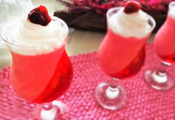 أكواب الجيلي المائلة jello cups1 أكواب الجيلي المائلة
