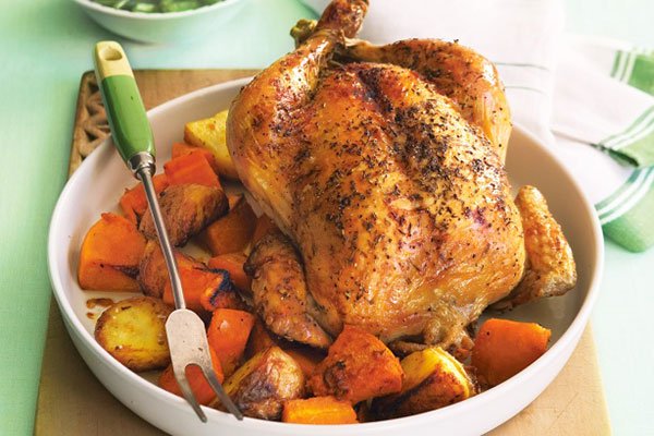 الدجاج المحشي بالأرز المبهر بالتوابل المميزة stuffed chicken3 الدجاج المحشي بالأرز المبهر بالتوابل المميزة