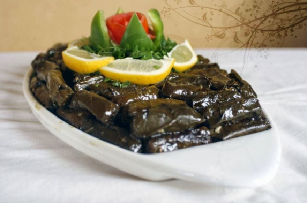 ورق العنب بدبس الرمان ghhhh ورق العنب بدبس الرمان