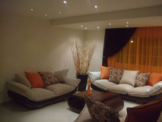 206484_210634775630631_3512543_n