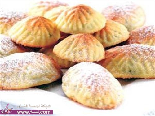 طريقة تحضير كعك العيد بالسميد طريقة تحضير كعك العيد بالسميد