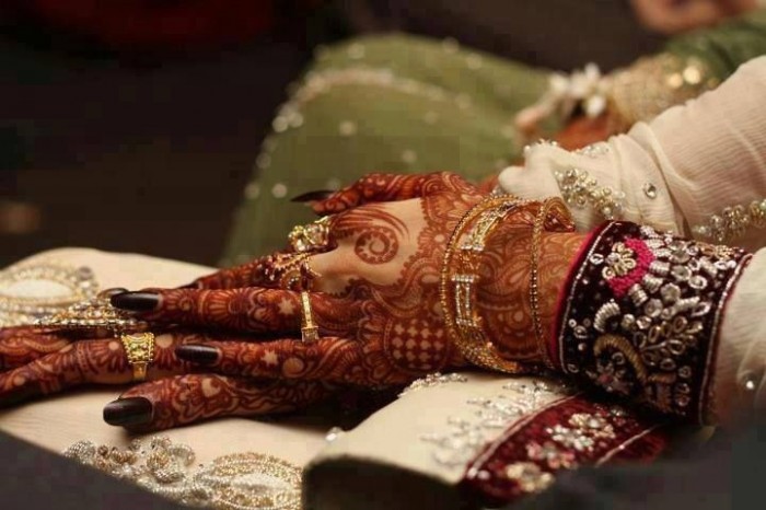 رسوم حناء رقيقة للعروس 2014 , نقوش حناء جديدة 2014تهبل لا تروح بعيد 470ae111e408d9d143475233edff7297 700x466 رسوم حناء رقيقة للعروس 2014 , نقوش حناء جديدة 2014تهبل لا تروح بعيد
