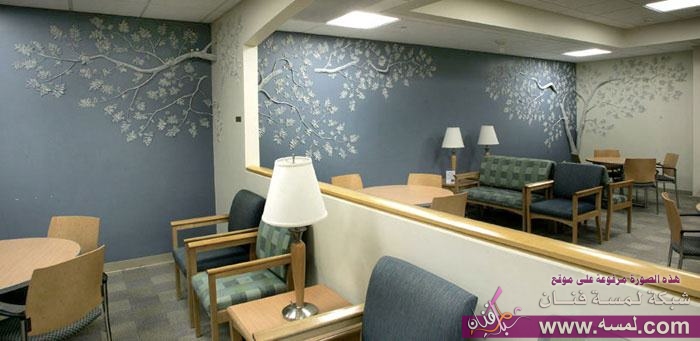 599769_390382974330811_1432016182_n