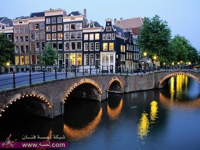 931412_160698367434754_2097859976_n