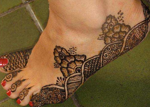 Feet-Mehndi-Designs-6