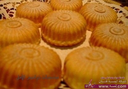 طريقة عمل المعمول بالسميد والزبدة PIC 516 1345093582 طريقة عمل المعمول بالسميد والزبدة