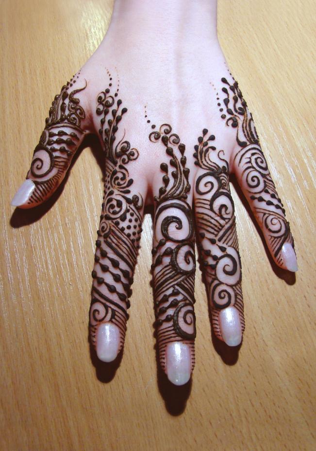 أحدث رسومات الحنة 2014 نقوش حناء للعرائس موضة 2014 كوشات أعراس
