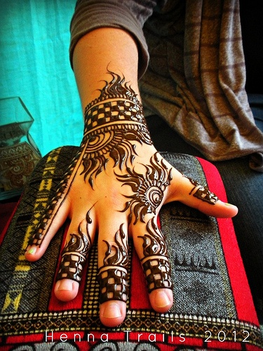 e8c75ecbd6a73b0bcbbe46b2cd74a593