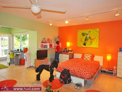 orange-wall-paint-for-kids-bedroom
