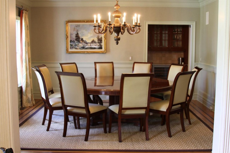 small-dining-room-big-table
