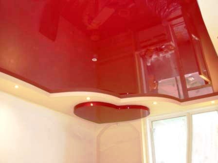 ديكور-سقف-جبسي-احمر-مع-قلب-في-الزاوية